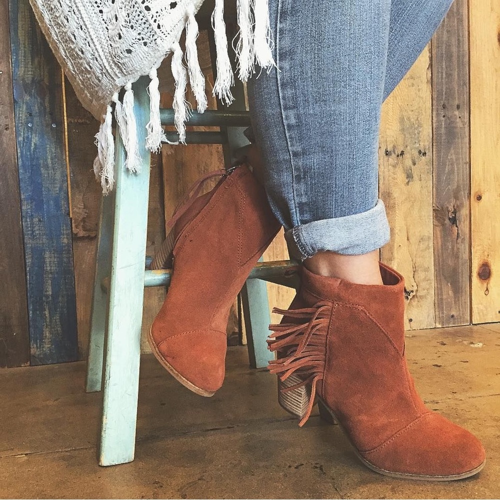 TOMS “Lunata” Boho Fringe Women’s Ankle Booties (5)